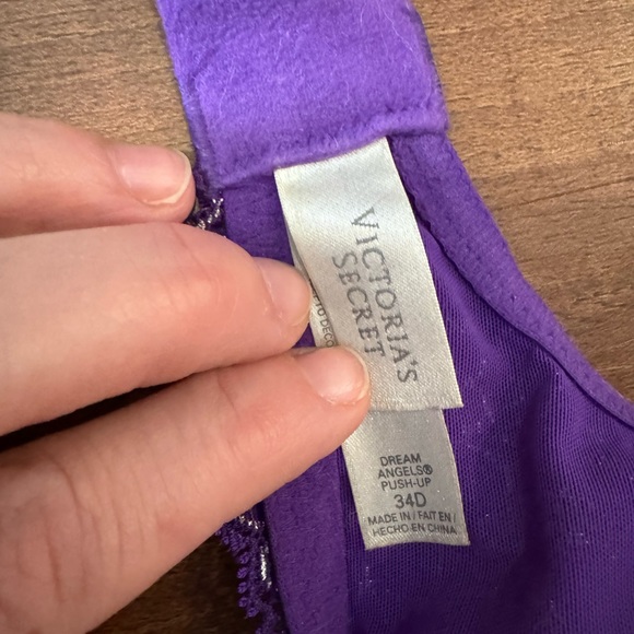 Victorias Secret purple bra with matching thong - Picture 4 of 9